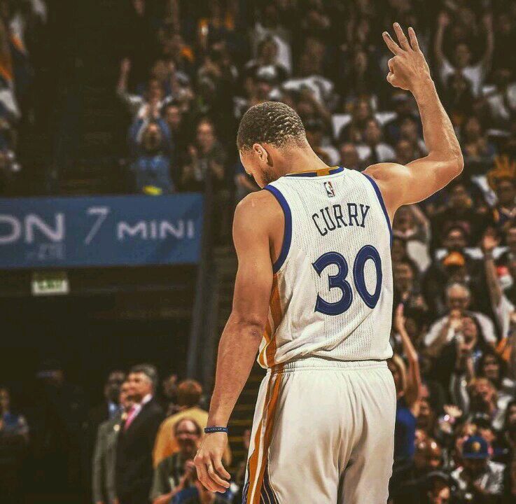 一位球员都 一位球员都