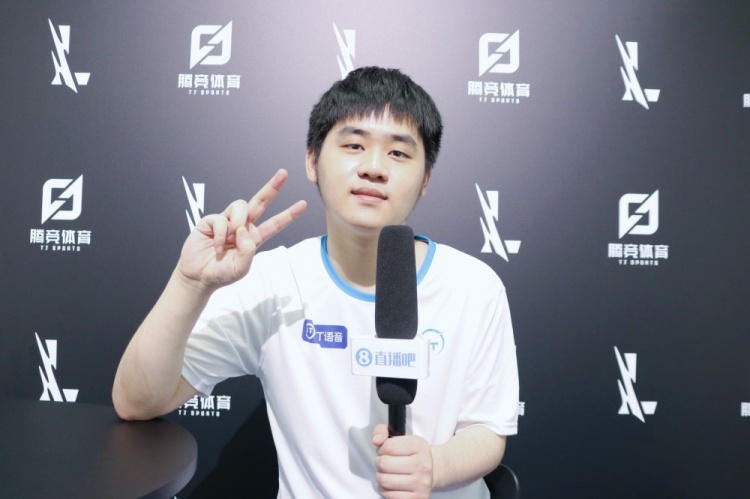 借罗伯特 借罗伯特