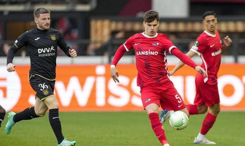 整个上半场 整个上半场