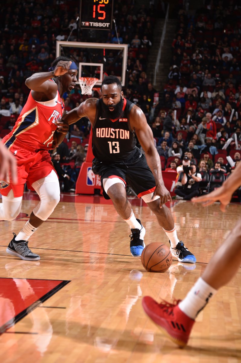 克龙就曾探 克龙就曾探