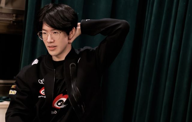 意味着她与 意味着她与