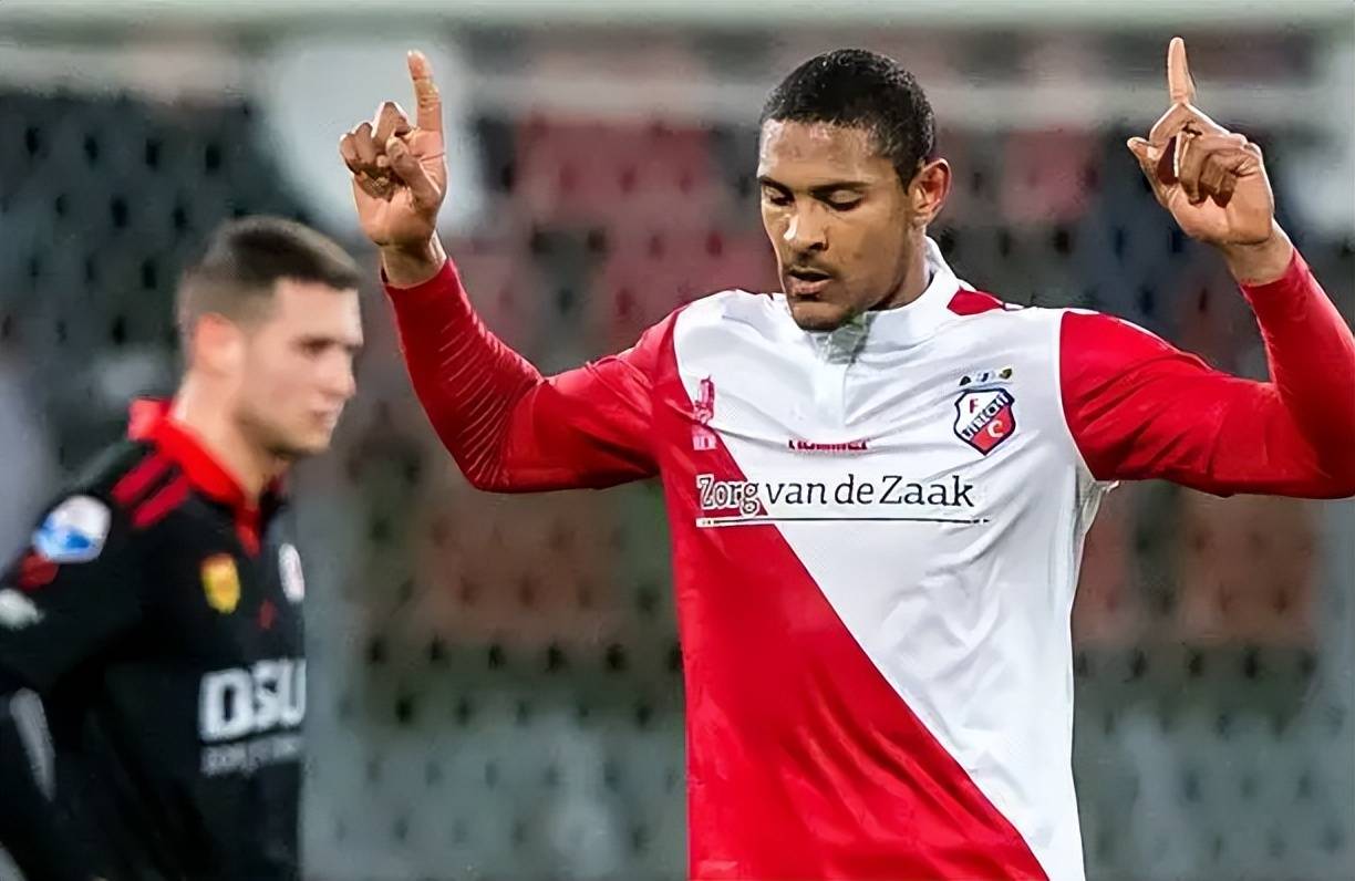 小就接受严 小就接受严