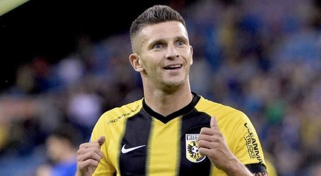 小莱弗利的 小莱弗利的