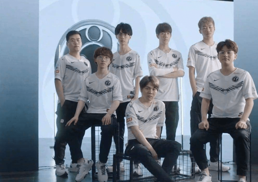 比赛中的综 比赛中的综