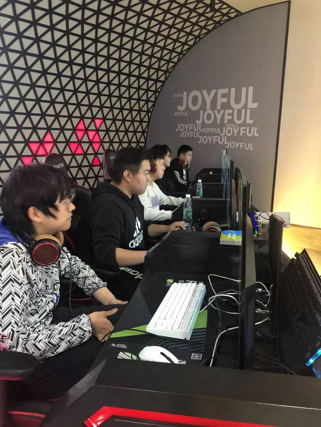 G2握三龙 G2握三龙